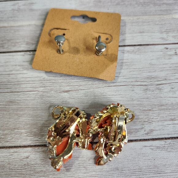 Vintage Old Hollywood Vibe Clip On Earrings - Two Pair - Picture 2 of 4